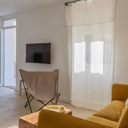 Apartment Casa Francois Renove A 100 M De La De *